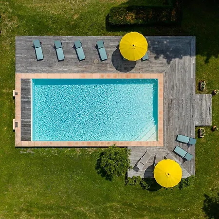 别墅 Enchanting Dordogne Chateau With Pool