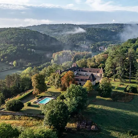 Enchanting Dordogne Chateau With Pool 别墅
