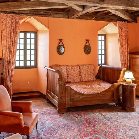 Enchanting Dordogne Château With Pool *