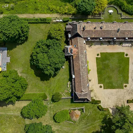 Villa Enchanting Dordogne Château With Pool